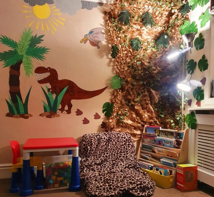 Dinosaur-Themed Reading Corner - Housebound with Kids
